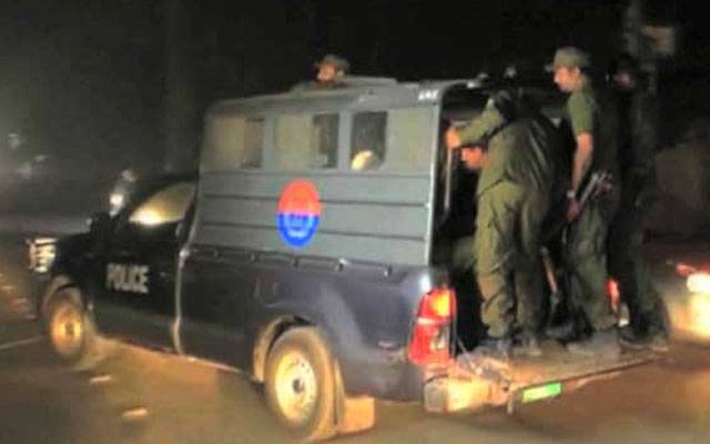 لاہور : مبینہ پولیس مقابلہ ، ملزم اپنےساتھیوں کی فائرنگ سے ہلاک