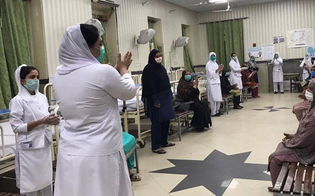 ٹیچنگ ہسپتالوں میں 3599 نرسز بھرتی کرنے کا فیصلہ 