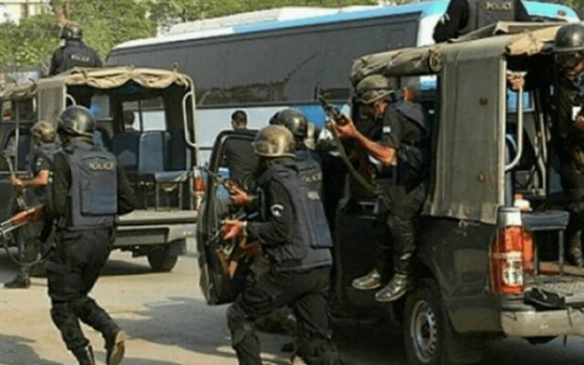 دکی میں  سی ٹی ڈی پولیس تھانہ پر ہینڈ گرنیڈ سے حملہ ،ایک اہلکار زخمی 