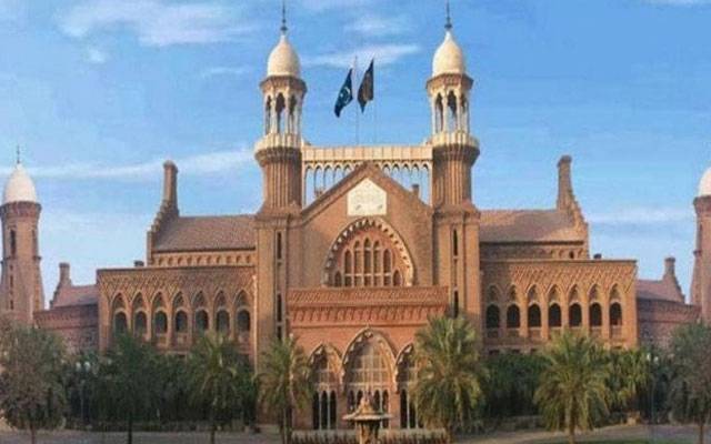 پٹرولیم مصنوعات کی قیمتوں میں اضافہ:لاہور ہائیکورٹ نے فریقین سےرپورٹ طلب کرلی