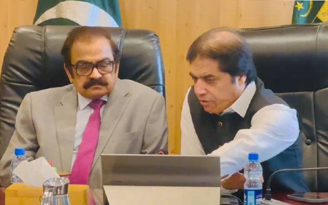 رانا ثناء اللہ کی حنیف عباسی سے ملاقات، ریلوے کو جدید اور فعال بنانے کے اقدامات پر تفصیلی گفتگو 