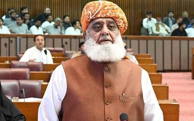 ہم ایران کیساتھ کھڑے ہیں، ہمیں کھل کر اہلِ غزہ کیساتھ کھڑے ہو جانا چاہیے؛ مولانا فضل الرحمان