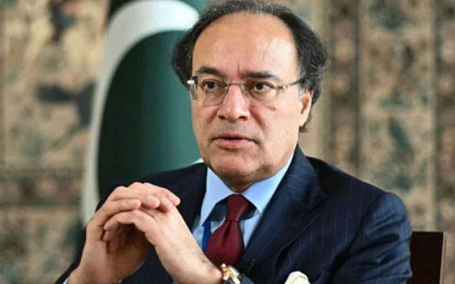حکومت نے سولر پینلز پر مجوزہ ٹیکس کم کرنے کا فیصلہ کیا ہے؛ وزیر خزانہ 