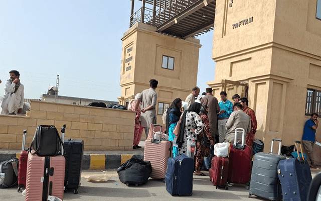 ایران کے تفتان بارڈر سے آج 69 پاکستانی وطن پہنچ گئے 