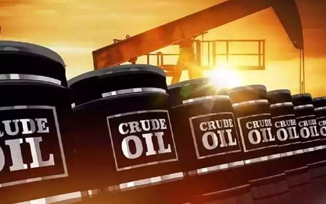 عالمی منڈی میں تیل کی قیمتیں گر گئیں 