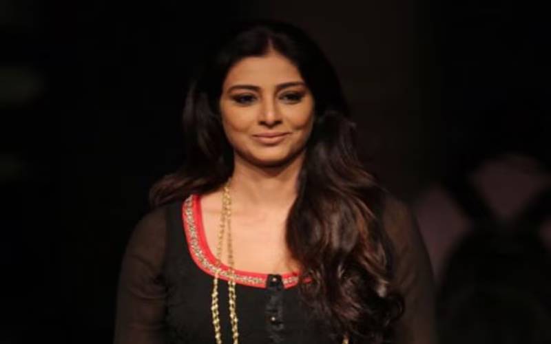   ایک ہی ہیرو کی ماں، بیوی اور گرل فرینڈ  کا کردار ادا کرنے والی  بالی ووڈ  اداکارہ