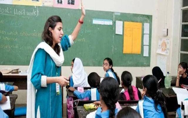  اعلان وعدوں تک محدود ،ہزاروں خواتین اساتذہ کو سکوٹیز نہ مل سکیں