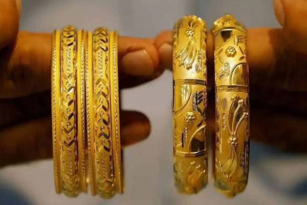 سونے کی قیمت میں کمی 