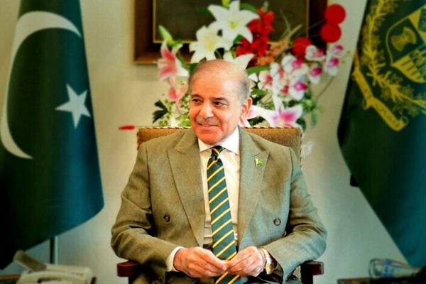پاکستان اپنے  مضبوط معاشی مستقبل کی جانب تیزی سے گامزن ہے؛ وزیراعظم