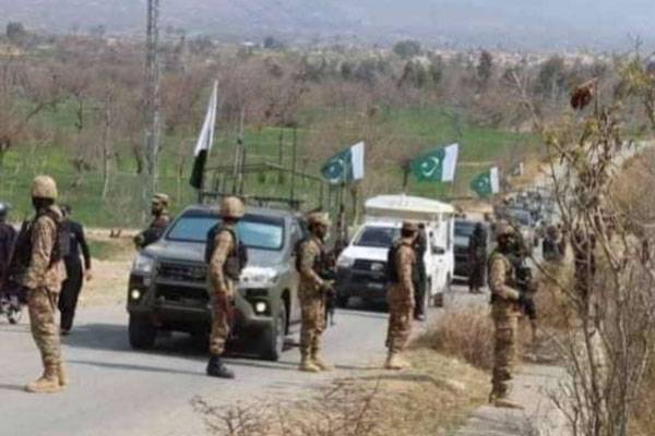 سکیورٹی فورسز پر بزدلانہ حملہ؛ مادرِ وطن کے 13 سپوت شہید، 14 خوارجی جہنم واصل 