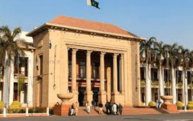 پنجاب اسمبلی ،وزیر اعلیٰ سیکرٹریٹ اور محکمہ قانون کے تمام سٹاف کو 3 ماہ کی تنخواہ بطور اعزازیہ دینے کا اعلان 