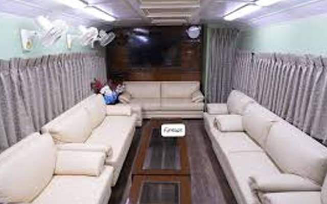 وزیر ریلوے کااہم فیصلہ؛افسروں کے لیے لگثرری سیلون کے استعمال پر مکمل پابندی