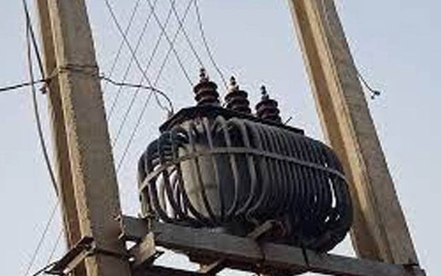 میوہسپتال کےقریب ٹرانسفارمرپھٹ گیا