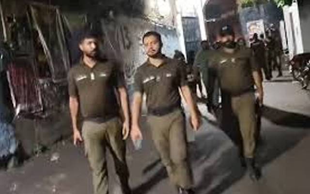 ایس پی کینٹ کا مختلف امام بارگاہوں کا دورہ ؛ سیکورٹی انتظامات کا جائزہ