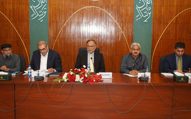 سٹوڈنٹس اور اساتذہ کیلئے بڑی سہولت؛ وزیراعظم کے وژن کے تحت دانش اسکولز کے منصوبے منظور