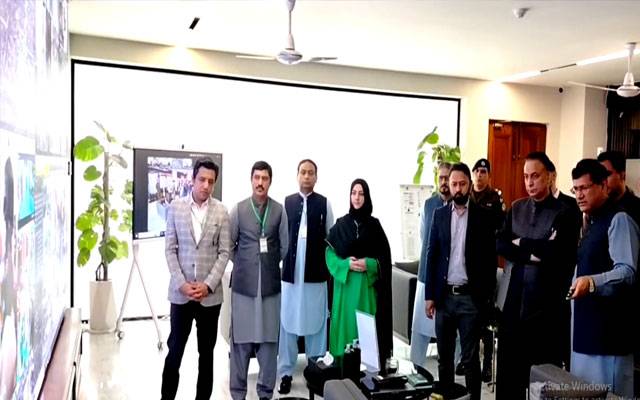  محرم الحرام: کمشنر و ڈی سی لاہور کا کنٹرول روم کا دورہ