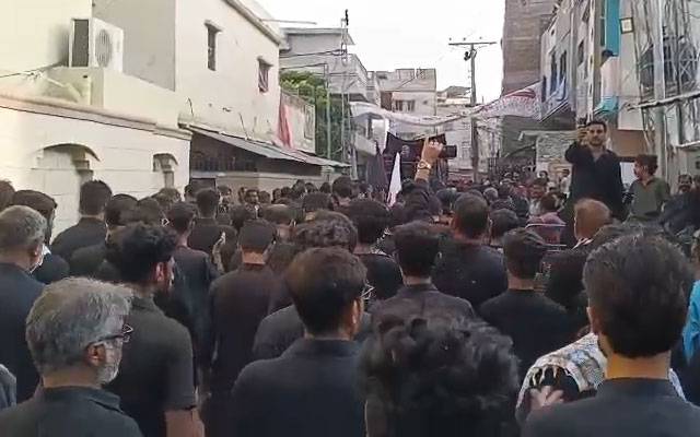 حیدرآباد ؛ 9 محرم الحرام کا مرکزی جلوس امام بارگاہ چہاردہ معصومین پہنچ کر اختتام پذیر 