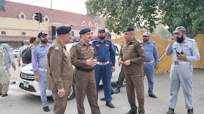 یوم عاشور؛ سی ٹی او لاہور کا مرکزی جلوس ، ٹھوکر نیاز بیگ و دیگر مجالس و جلوسوں کا دورہ