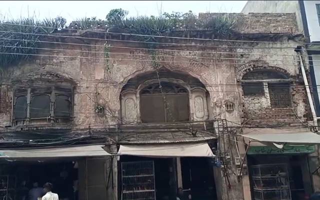 راولپنڈی میں 86 خستہ حال عمارتیں خطرناک قرار، فوری خالی کروانے کا حکم