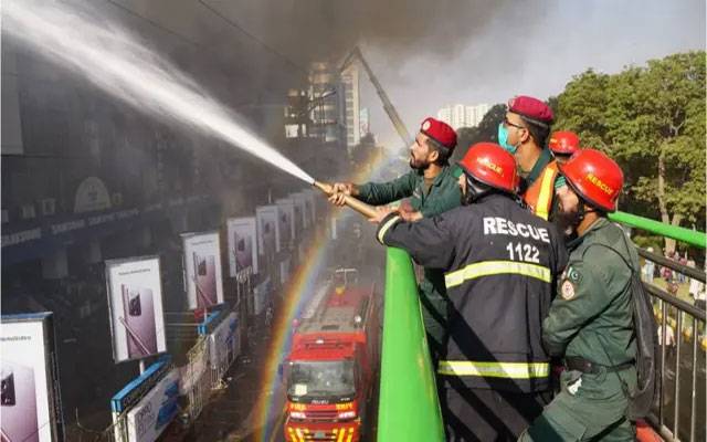 حفیظ سنٹرمیں آتشزدگی کا واقعہ ،کولنگ کا عمل جاری 