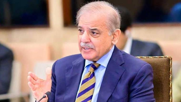 فرسودہ نظام سے ترقی ممکن نہیں، وزیراعظم کی ماہرین پر مشتمل ماڈل اپنانے کی ہدایت
