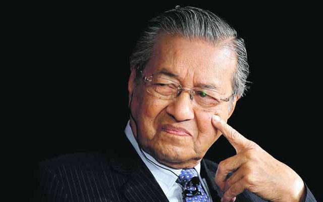 مہاتیر محمد 100 سال کے ہوگئے؛ طویل عمر کا راز کیا ہے؟  بتادیا