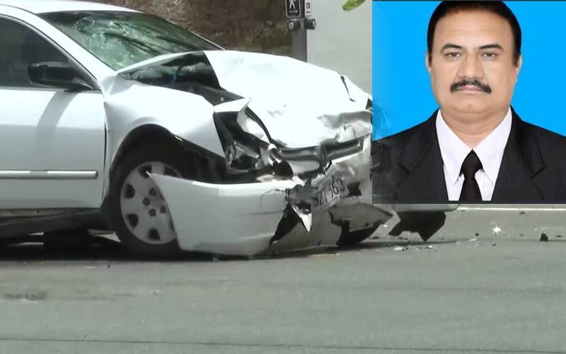چشتیاں: کار اور بس میں خوفناک تصادم، وکیل اقبال نیازی سمیت 5 افرادجاں بحق
