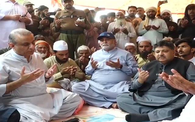عبدالعلیم خان کی خانیوال آمد، شہید لانس نائیک غلام سعید کے بچوں اور بھائی سے ملاقات کی