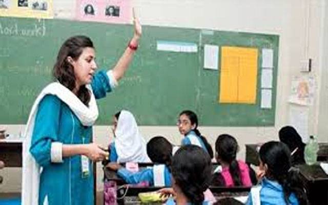 وزیراعلیٰ پنجاب نے سرپلس اساتذہ کے تبادلے کی اجازت دے دی