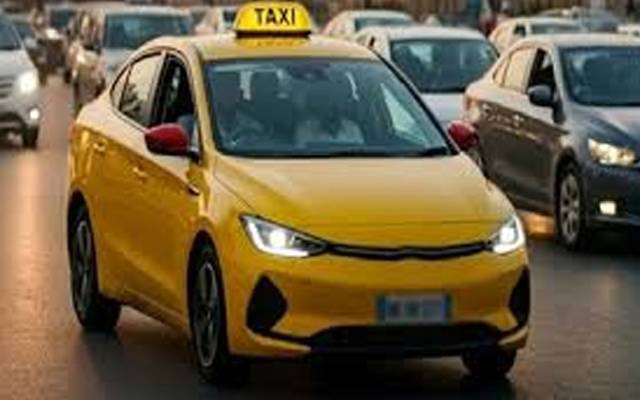 ای ٹیکسی سروس: الیکٹرک گاڑیاں بلاسود آسان اقساط پر دینے کا فیصلہ