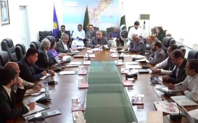 وزیر مواصلات نے این ایچ اے کو 5میگا منصوبوں پر کام تیز کرنے کا ٹاسک سونپ دیا 