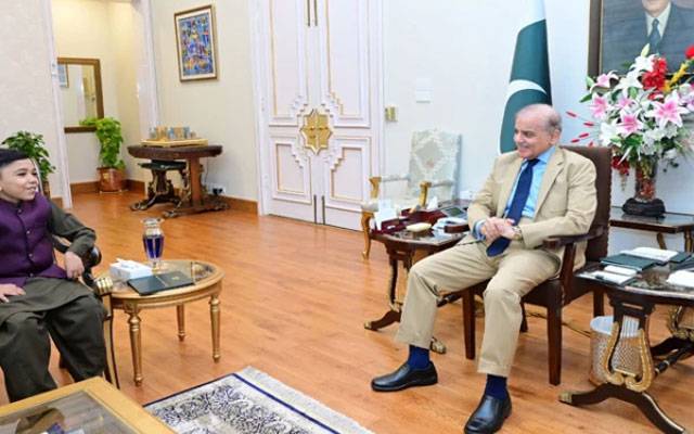 وزیراعظم سے پاکستانی کونٹینٹ کریئیٹر طلحہ احمد کی ملاقات