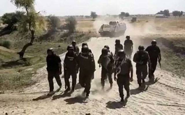 رحیم یار خان؛ کچے میں آپریشن کے دوران مزید 5 ڈاکوؤں نے ہتھیار ڈال دیئے