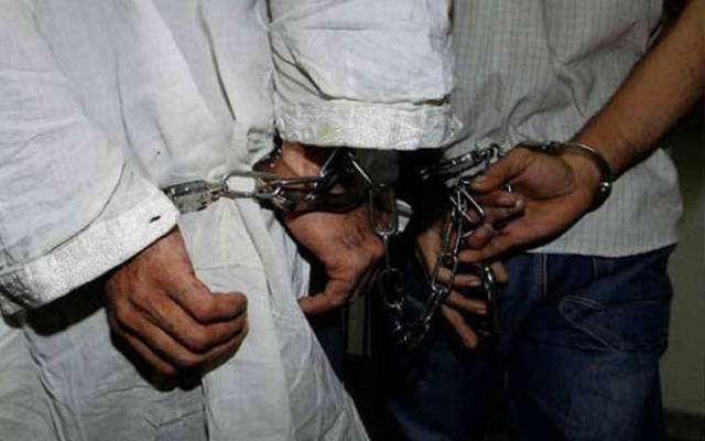 روپوش ہونیوالے نجی بینک کے سابق افسر سمیت اشتہاری گرفتار 