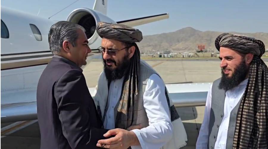 وفاقی وزیر داخلہ ایک روزہ دورے پر افغانستان کے شہر کابل پہنچ گئے 