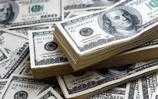 ڈالر کی قیمت گرگئی 