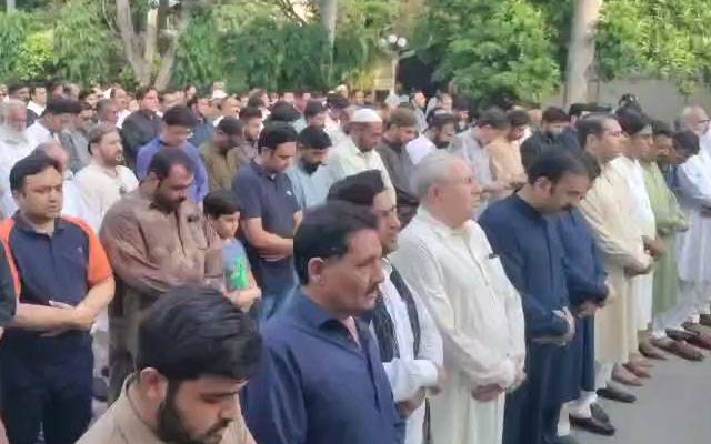 شہباز شریف اور نوازشریف کےکزن میاں شاہدشفیع کی نمازجنازہ ادا کردی گئی 