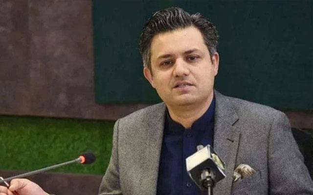 این اے 129 ضمنی انتخاب : پی ٹی آئی کے حماد اظہر نے کاغذات نامزدگی جمع کرادیئے