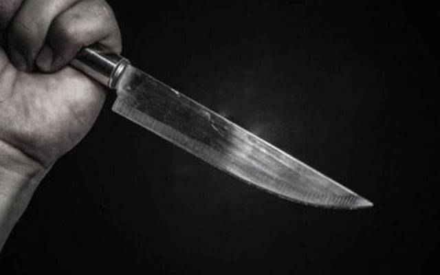 ستوکتلہ میں چھریوں کے وار سے نوجوان زخمی، حملہ آور فرار
