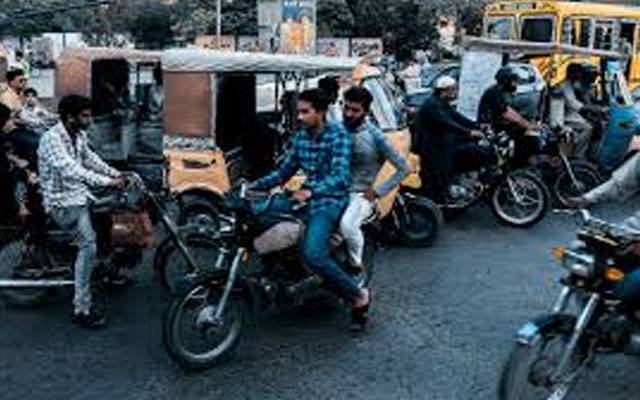 اوور سپیڈنگ کرنیوالوں کیخلاف سخت کاروائیوں کے احکامات جاری