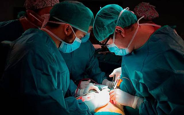 شوہر کی دوسری بیوی کے لیے پہلی بیوی نے 80فیصد جگر عطیہ کردیا