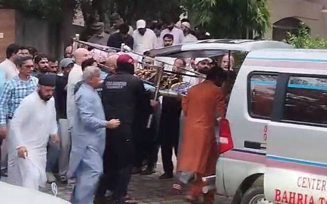 گلوکار عاطف اسلم کے والد محمد اسلم کی نماز جنازہ ادا 