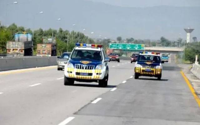 کل سے موٹروے پر تمام بڑی گاڑیوں کا داخلہ بند 