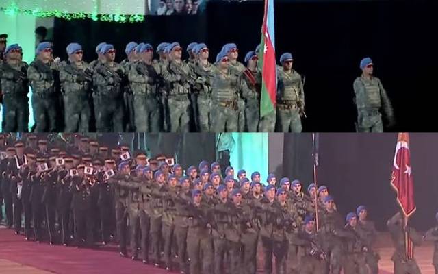 یوم آزادی اور معرکہ حق کی مرکزی تقریب میں ترکیہ اور آذربائیجان کی مسلح افواج کا دستہ بھی شریک