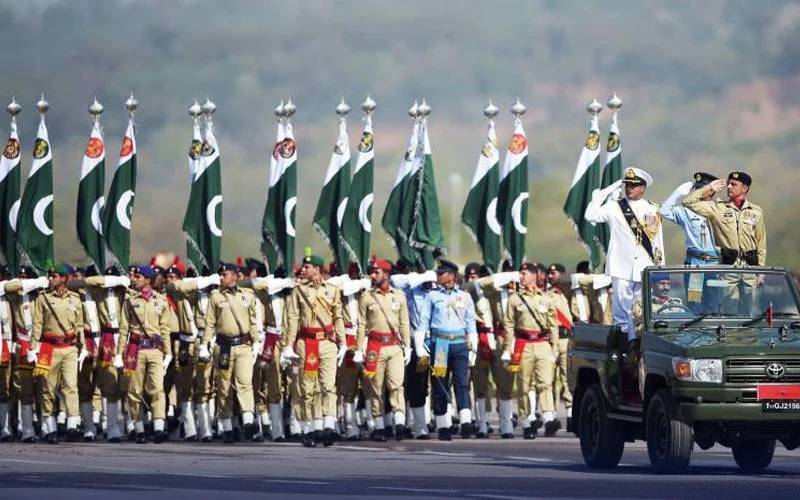 نئی ’آرمی راکٹ فورس کمانڈ‘ کیا ہے اور کیوں بنانی پڑی ؟آئیے بتاتے ہیں