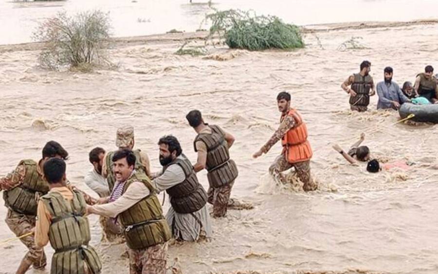 flash flood, cloud burst, Pakistan Army, City42, donation for flood stricken citizens 