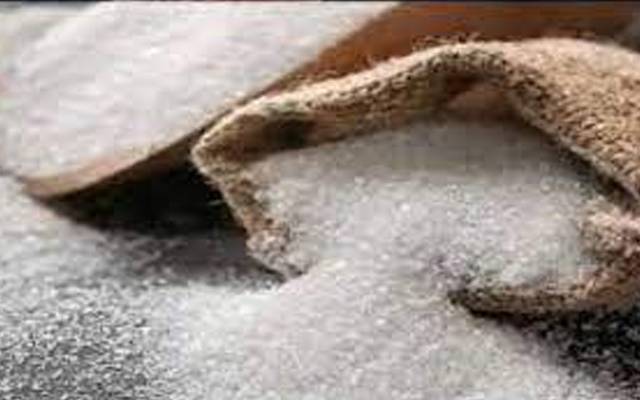 مقرر کردہ نرخوں پر چینی نہ دینے والے سینکڑوں دکانداروں کے خلاف کارروائی؛ مقدمات و گرفتاریاں 