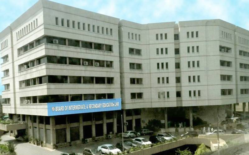 پنجاب کے   تعلیمی بورڈز نے نویں جماعت کے امتحانی نتائج کا اعلان کردیا  