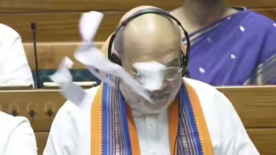  City42, Lok Sabha session, New Delhi, Indian Parliament, Opposition's protest 