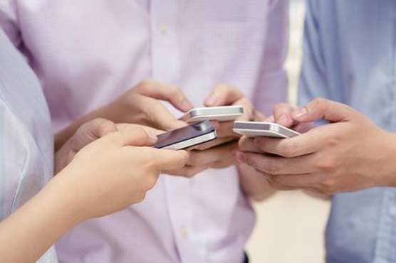 جاپان میں روزانہ اسمارٹ فون کے استعمال کی 2 گھنٹے کی حد متعارف
